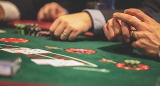 La ruleta online es un juego de casino muy común.