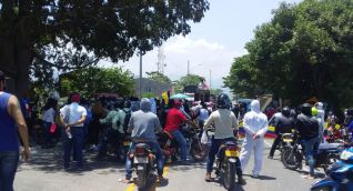 Protestas al mediodía de este sábado, en Ciénaga.