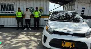 Iba rumbo a Santa Marta en carro robado: lo atraparon en la Ye de Ciénaga