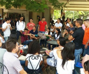 Durante varias semanas los jóvenes han ideado toda la logística para este día.