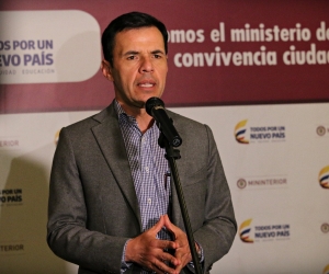 Guillermo Rivera, ministro del Interior.