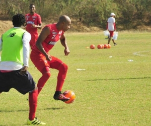 Johnatan Estrada es una de las novedades de Junior ante el Barranquilla FC.