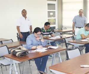 Solo 7 aspirantes al cargo asistieron al examen para ser contralor distrital el pasado domingo 26 de marzo