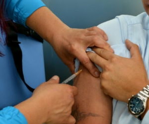 Minsalud invita a vacunarse contra la fiebre amarilla.