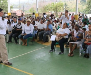 Juan Fernando Cristo, Ministro del Interior.