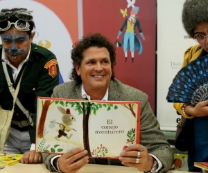 Carlos Vives en la feria del Libro de Bogotá