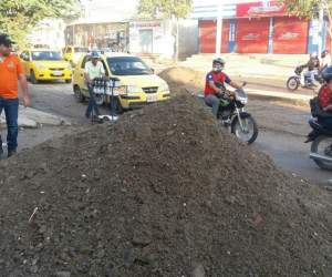 En la carrera 19 fueron recogidos gran cantidad de escombros tras la lluvia.