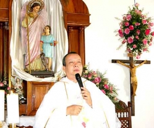 El padre Wilman Fernández, un hombre que le sirvió a Dios por más de 28 años. 
