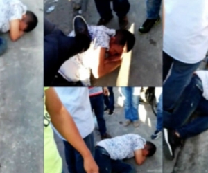 Imagen del momento en que golpean al presunto ladrón.