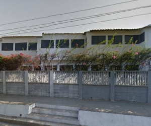 Frente del Colegio Divino Niño, donde ocurrió el hecho.