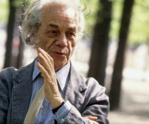 El autor de "Hojas de Parra", "Poesía y Antipoesía", y "Versos de Salón"