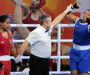 Jessica Caicedo, primera mujer en asegurar medalla para el país en un mundial de boxeo femenino.