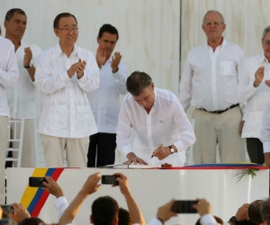 Firma del acuerdo de paz con las Farc.