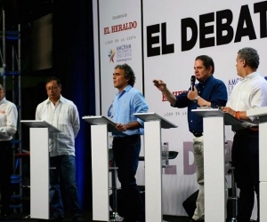 Candidatos presidenciales durante el #DebateCaribe trasmitido por Telecaribe.