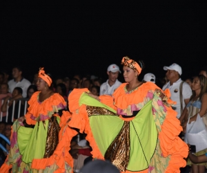 Los estudiantes complacidos con la organización y puntualidad del evento, manifestaron que es importante rendir homenaje a la riqueza cultural del Caribe a partir de su música.