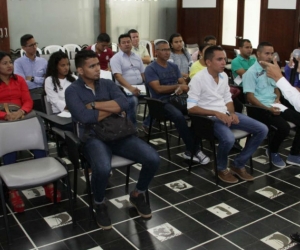 Gobernación del Magdalena asignó 22 plazas a maestros de básica primaria de colegios oficiales del departamento.