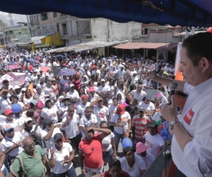 Germán Vargas Lleras durante su intervención en Tumaco.