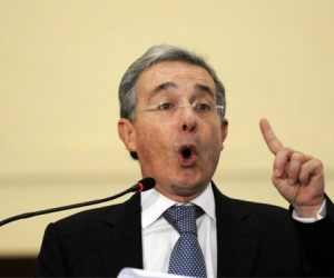 Álvaro Uribe.