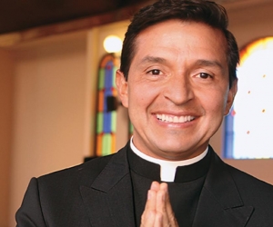  Jesús Hernán Orjuela, más conocido como el padre 'Chucho'. 