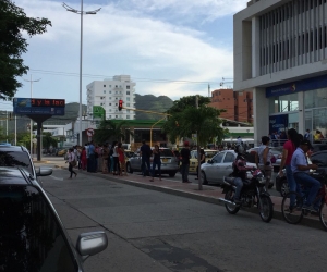 Evacuación de edificios en Santa Marta.