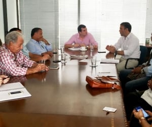 La reunión fue presidida por el gerente de Electricaribe, David de Marchena, y el presidente de Asbama, José Francisco Zúñiga.