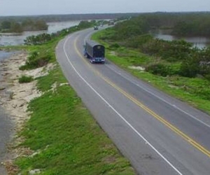 Estado actual de la vía Ciénaga-Barranquilla.