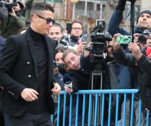 Cristiano Ronaldo saliendo de la audiencia.