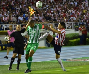 Junior es líder de su grupo y depende de si mismo para avanzar a la final. 