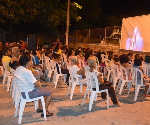 Cine al Barrio