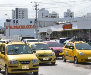 Los taxis en Santa Marta ahora ganan más con la actualización de la tarifa.