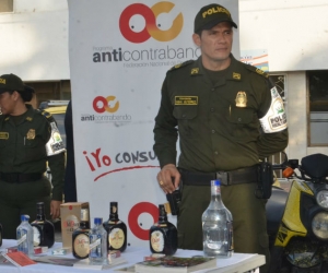 En esta temporada intensificarán los operativos para ubicar e incautar licor adulterado o de contrabando. 