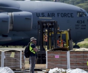 Cargamento enviado con ayuda humanitaria desde Estados Unidos llega a Colombia y tiene destino final Venezuela.
