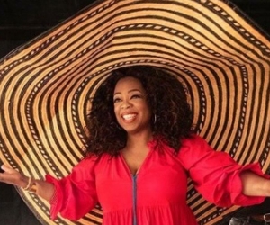 Oprah Winrey con el enorme sombrero vueltiao