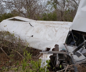 La avioneta sufrió un accidente en el momento del despegue y fue abandonada con 157 paquetes de clorhidrato de cocaína en su interior.