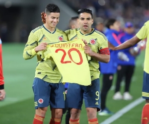 James Rodríguez y Falcao García dedican el gol a Juan Fernando Quintero. 