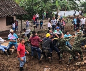 DESLIZAMIENTOS DE TIERRA EN ROSAS, CAUCA. 