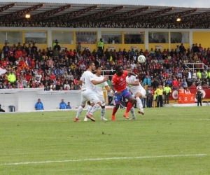 El estadio debe cumplir con algunas normas para albergar la final. 