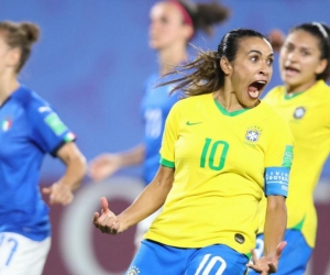 Marta celebra el gol de la clasificación. 
