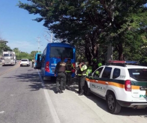 La Policía y el Ejército hacen presencia en las vías del Magdalena. 