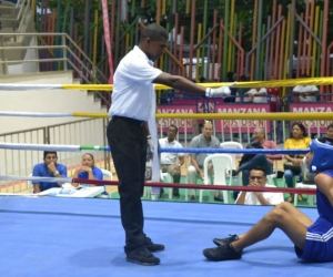 Los combates se desarrollan en el Coliseo de Gaira.