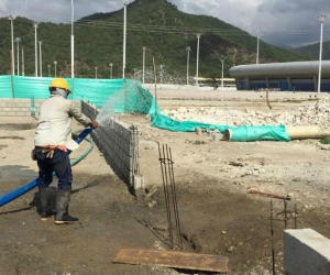 Obras en la Estación de Bombeo de Agua Residuales -Ebar- de Bureche.