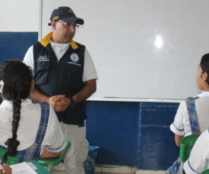 Charlas de preparativos escolares para la gestión del riesgo.