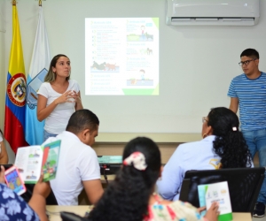 La capacitación fue dictada en las instalaciones de la Alcaldía Local 2. 