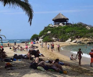 El Parque Tayrona reabrirá sus puertas a mediados de mes.