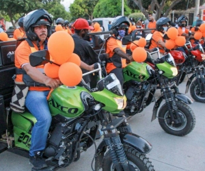 Entrega de motocarros.