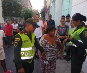 Momento en que Miriam Trinidad Medina fue capturada por la Policía.