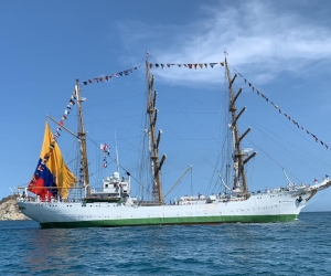 El Buque ARC Gloria de la Armada de Colombia arribó a Santa Marta a las 11:00 de la mañana.