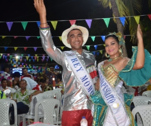 Los Reyes del Carnaval de Fundapescaito se despiden de las fiestas carnestolendicas.