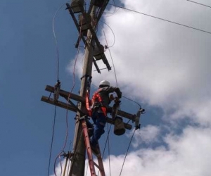 El suministro de energía será suspendido desde las 8:00 de la mañana hasta las 5:00 de la tarde. 