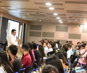 El encuentro con los estudiantes se constituye en el quinto de la iniciativa señalada luego de haberse realizado el mismo ejercicio con el personal administrativo, docentes de planta, ocasionales y catedráticos.